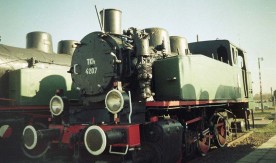 Parowóz TKh 4207 w muzeum Karsznicach, 1995. Fot. T. Dynia....